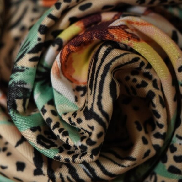 Fashionnova Tropical Floral Front Zip Rash Guard One-Piece Swimsuit NWT XL - Picture 6 of 6